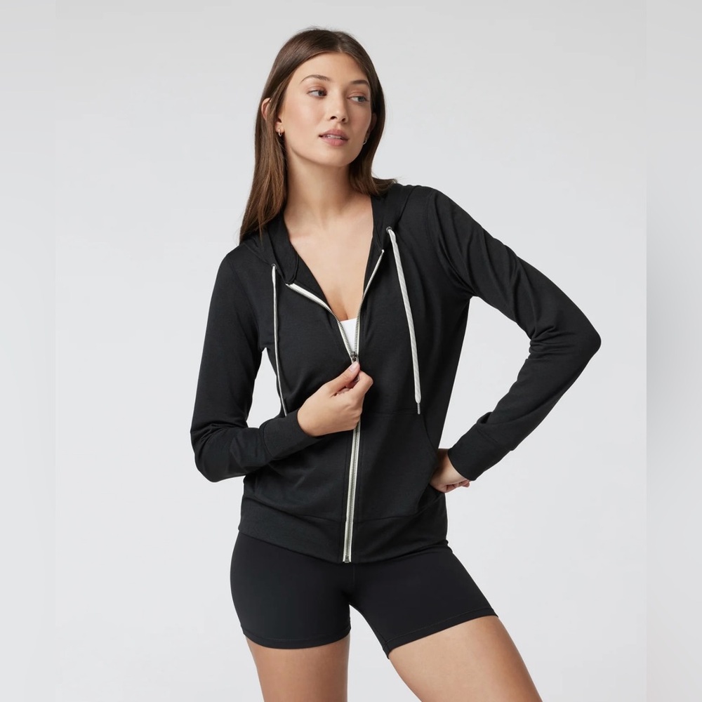 Vuori Black Zipper Jacket